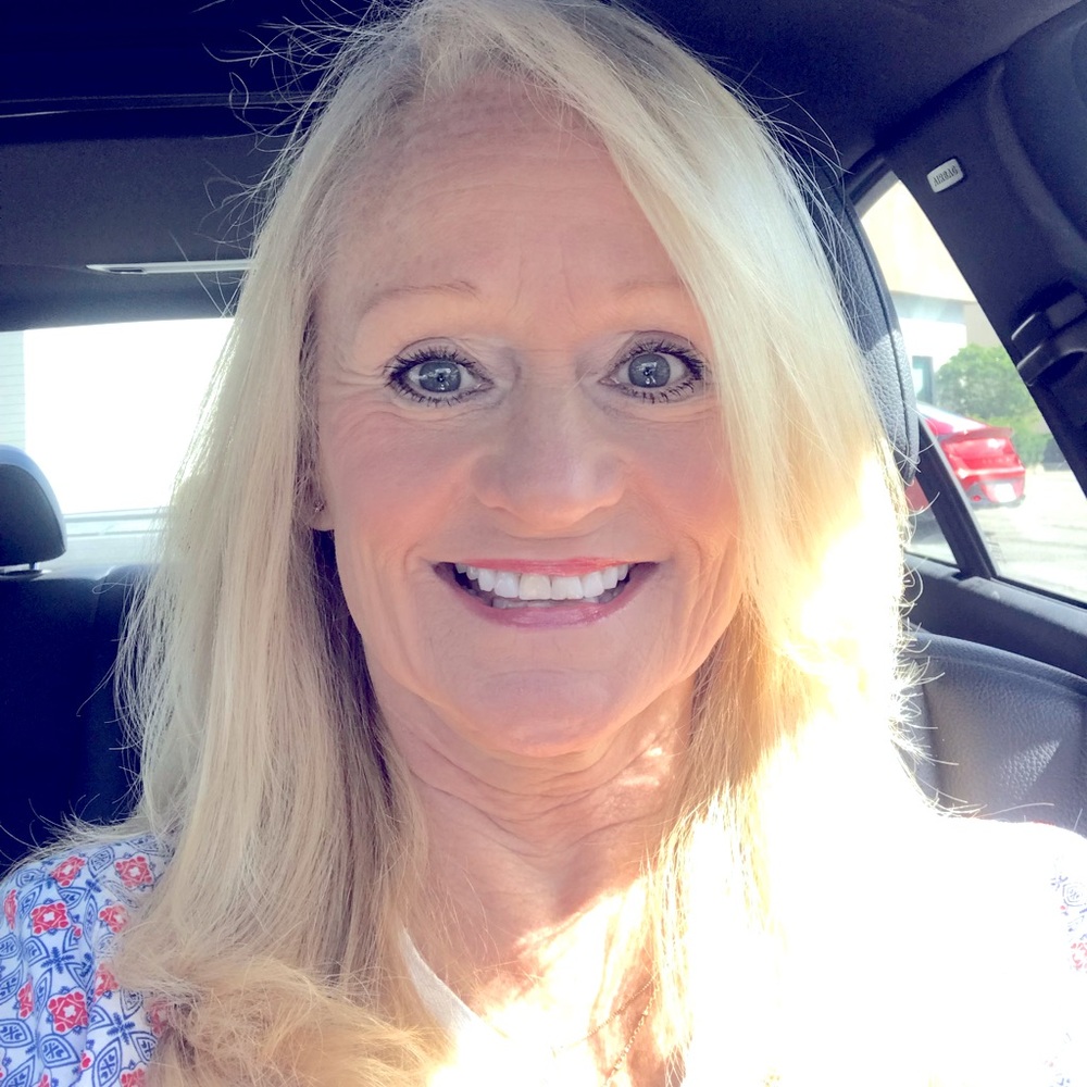 Meet your Posher, Linda
